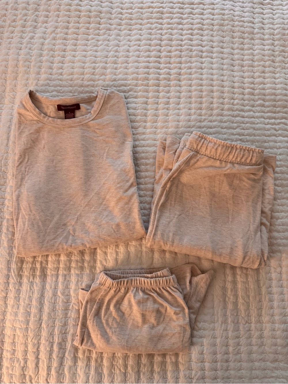 Since forever cream 3-piece pajama set- Size S